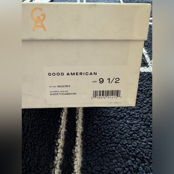GOOD AMERICAN SHOES - Picture 7 of 7